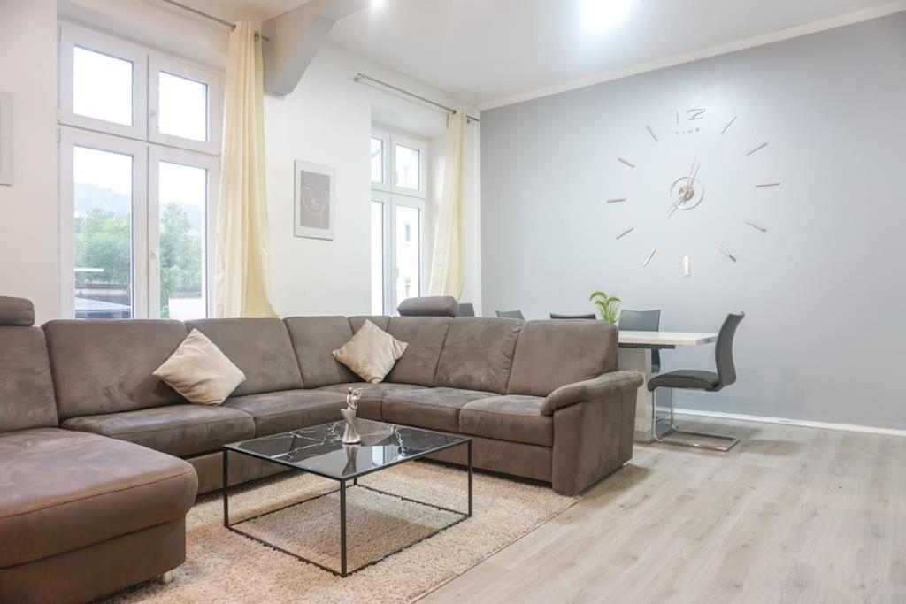 Apartment In Wuppertal - Charmante 3-Zimmer-Oase Mit Kamin Und Badewanne Exterior foto